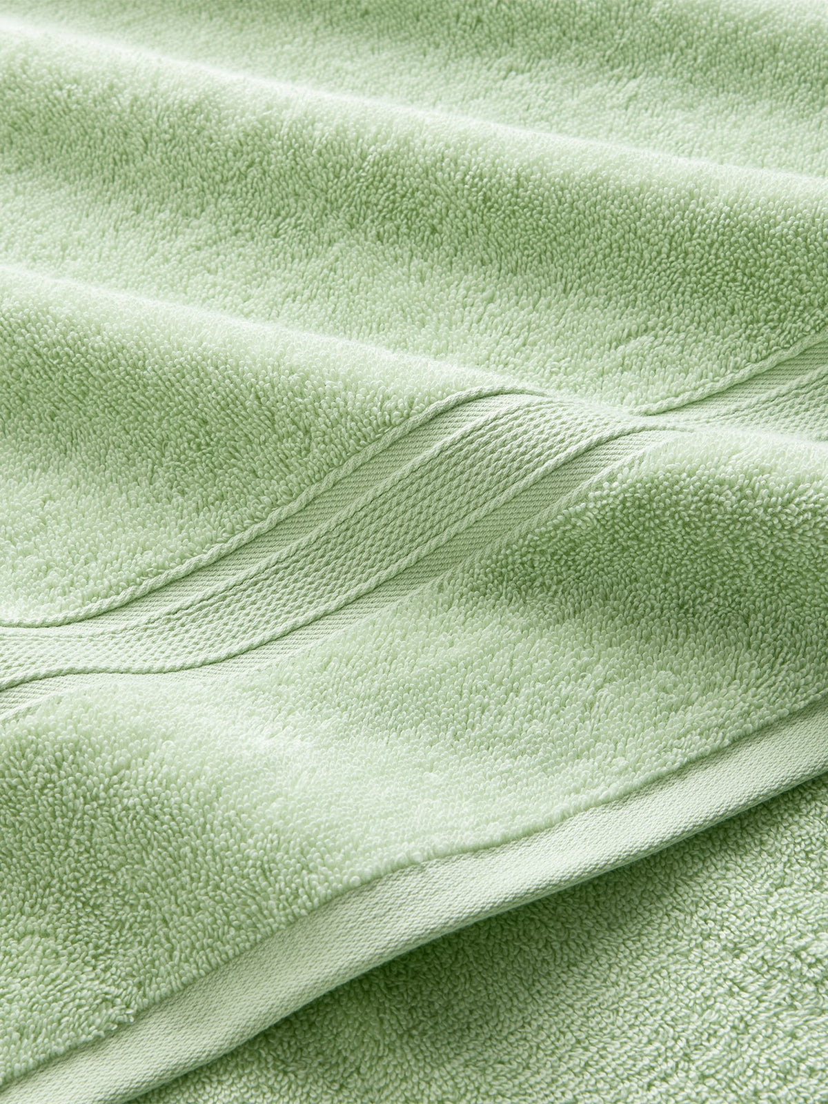Serene Bath Sheet Green 90 x 150 cm