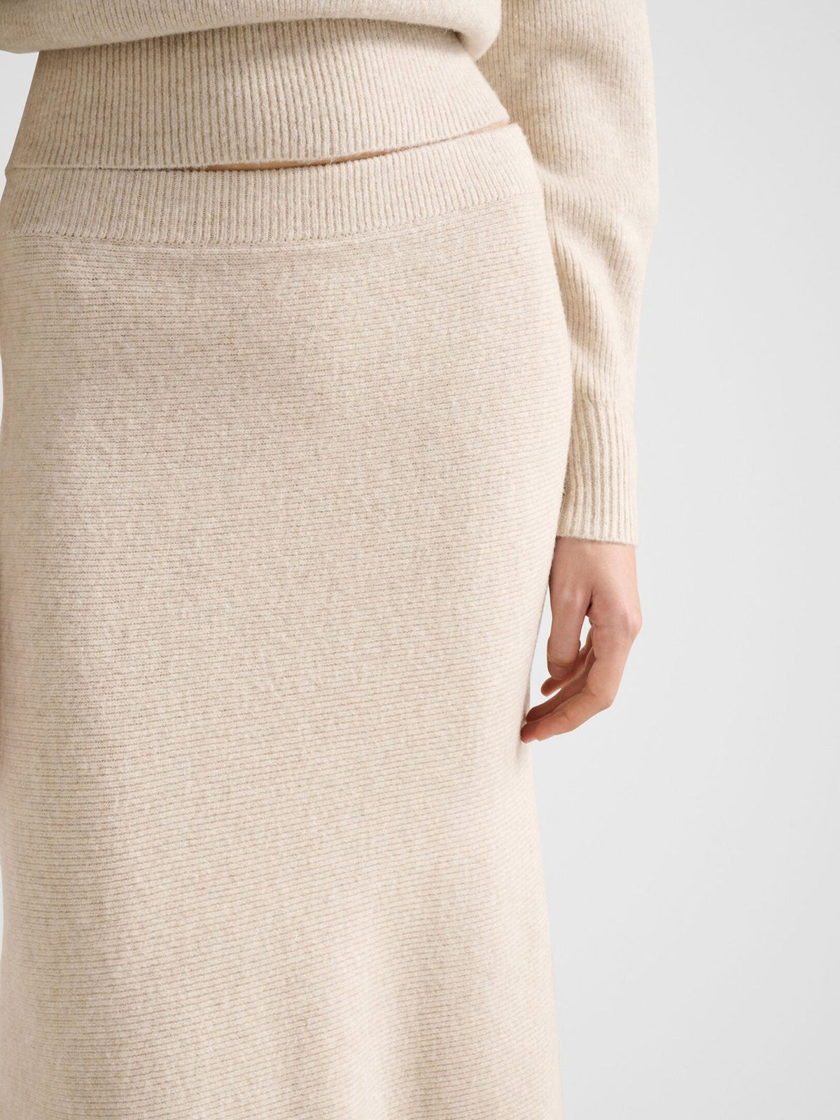 Cora Knitted Midi Skirt Nude