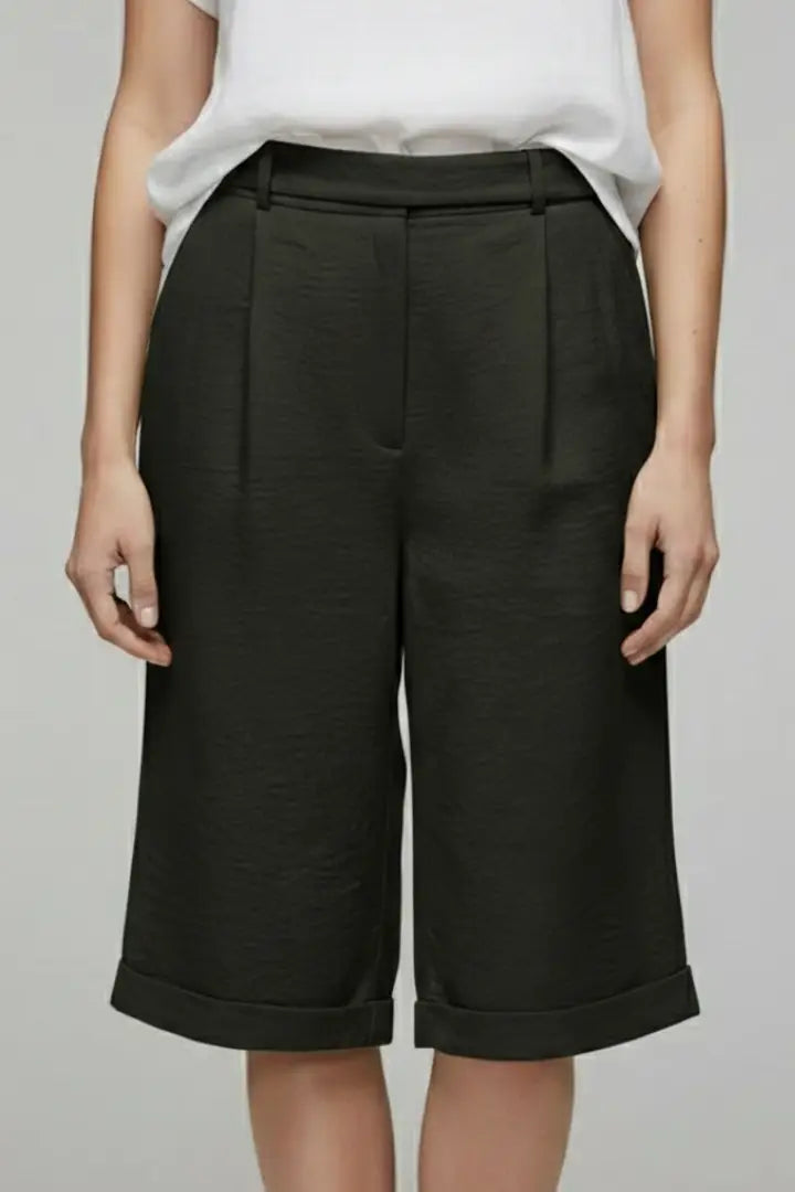 Women's Structured Cotton High-Waist Shorts | Stylish Tailored Casual Summer Bottoms