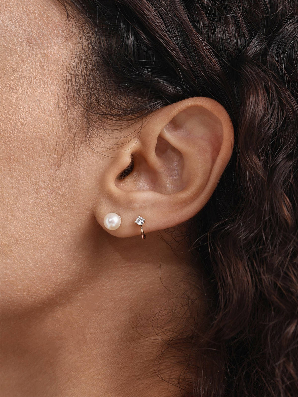 KOSINER 14K Solid Gold Classic Pearl Flat Back Stud