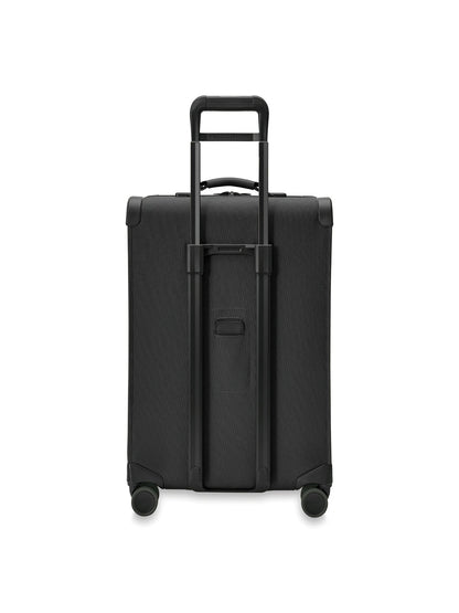 Briggs and Riley Medium Expandable 64cm Spinner Suitcase