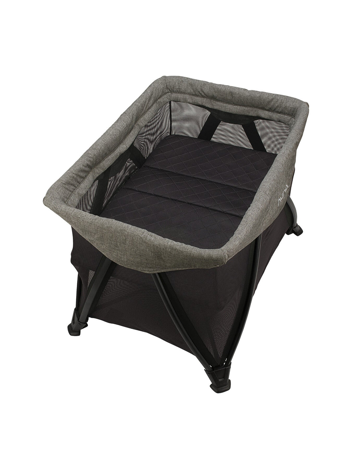 Sena Aire with Zip on Bassinet