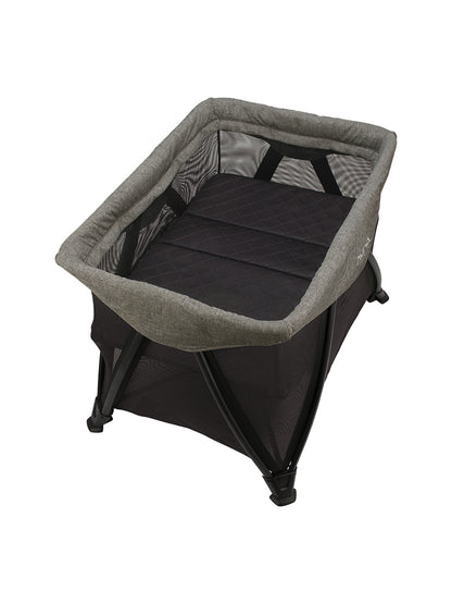 Sena Aire with Zip on Bassinet