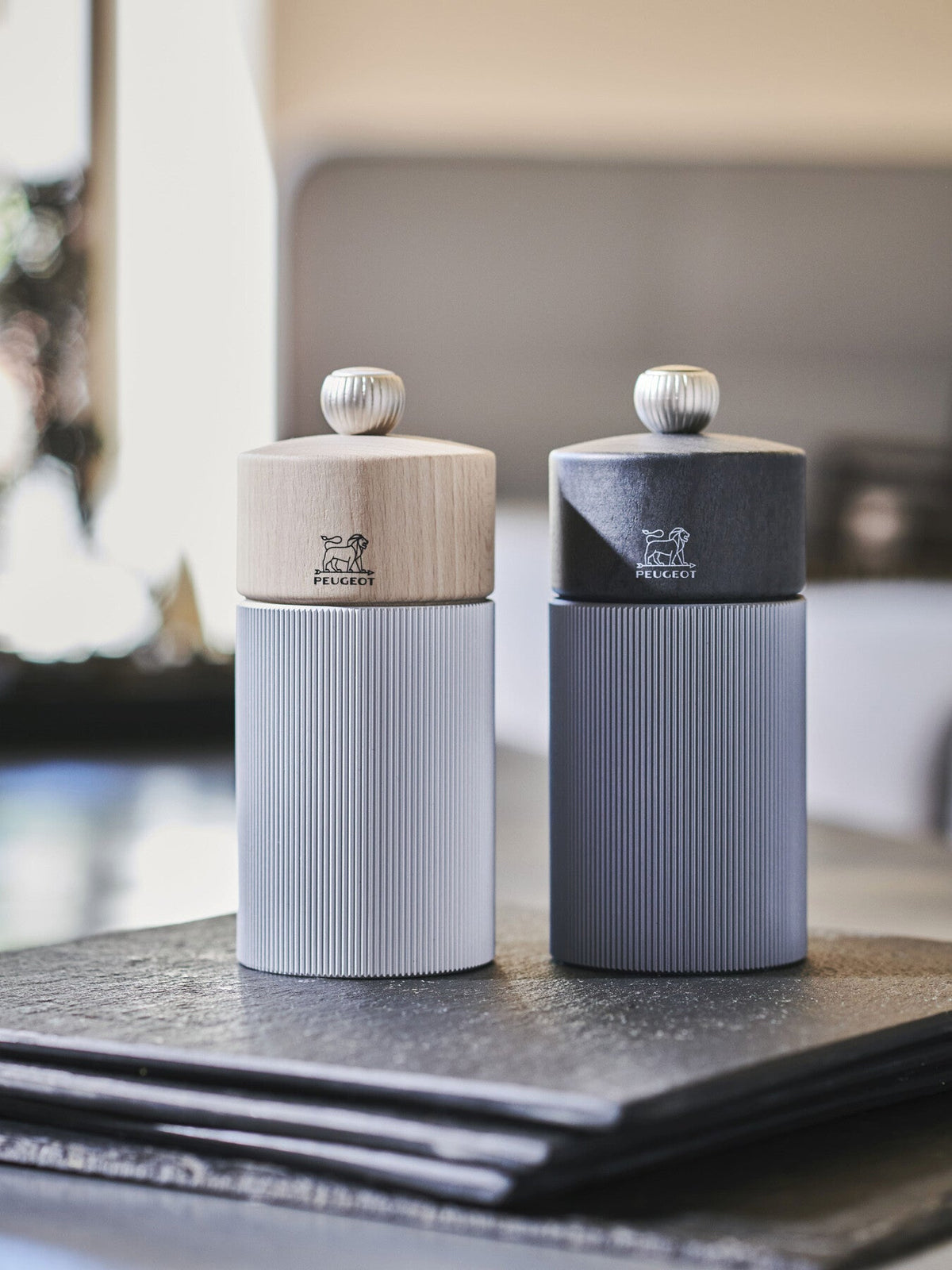 Line Aluminium Pepper Mill