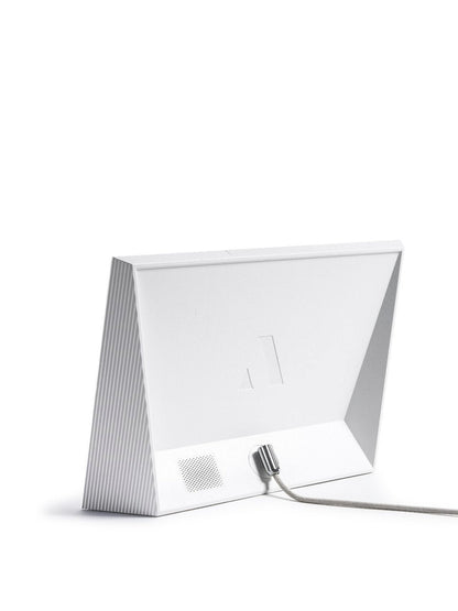 Carver WiFi-connected Solid Picture Frame