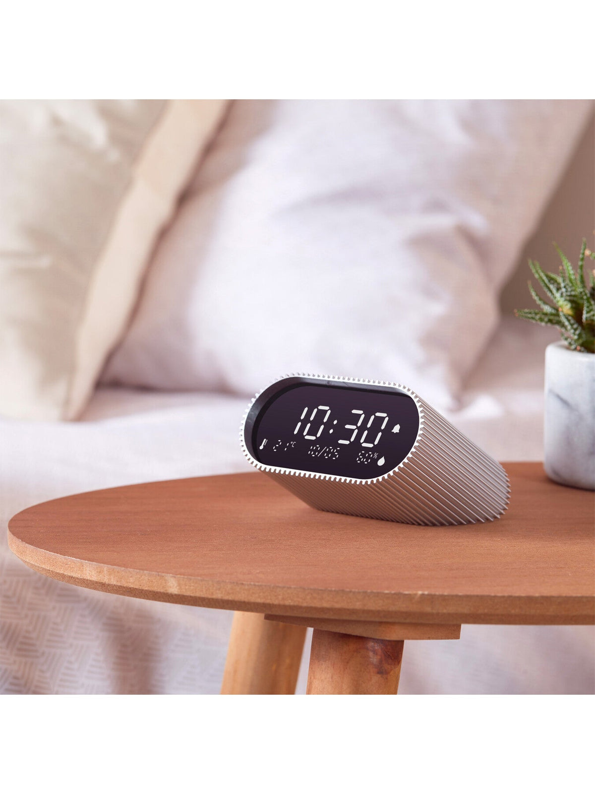 Ray Alarm Clock with Thermometer and Hygrometer