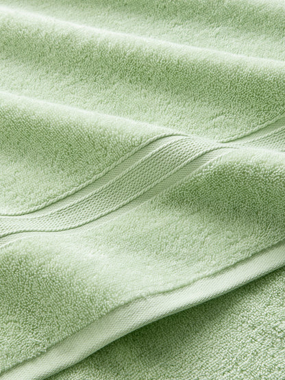 Serene Bath Sheet Green 90 x 150 cm