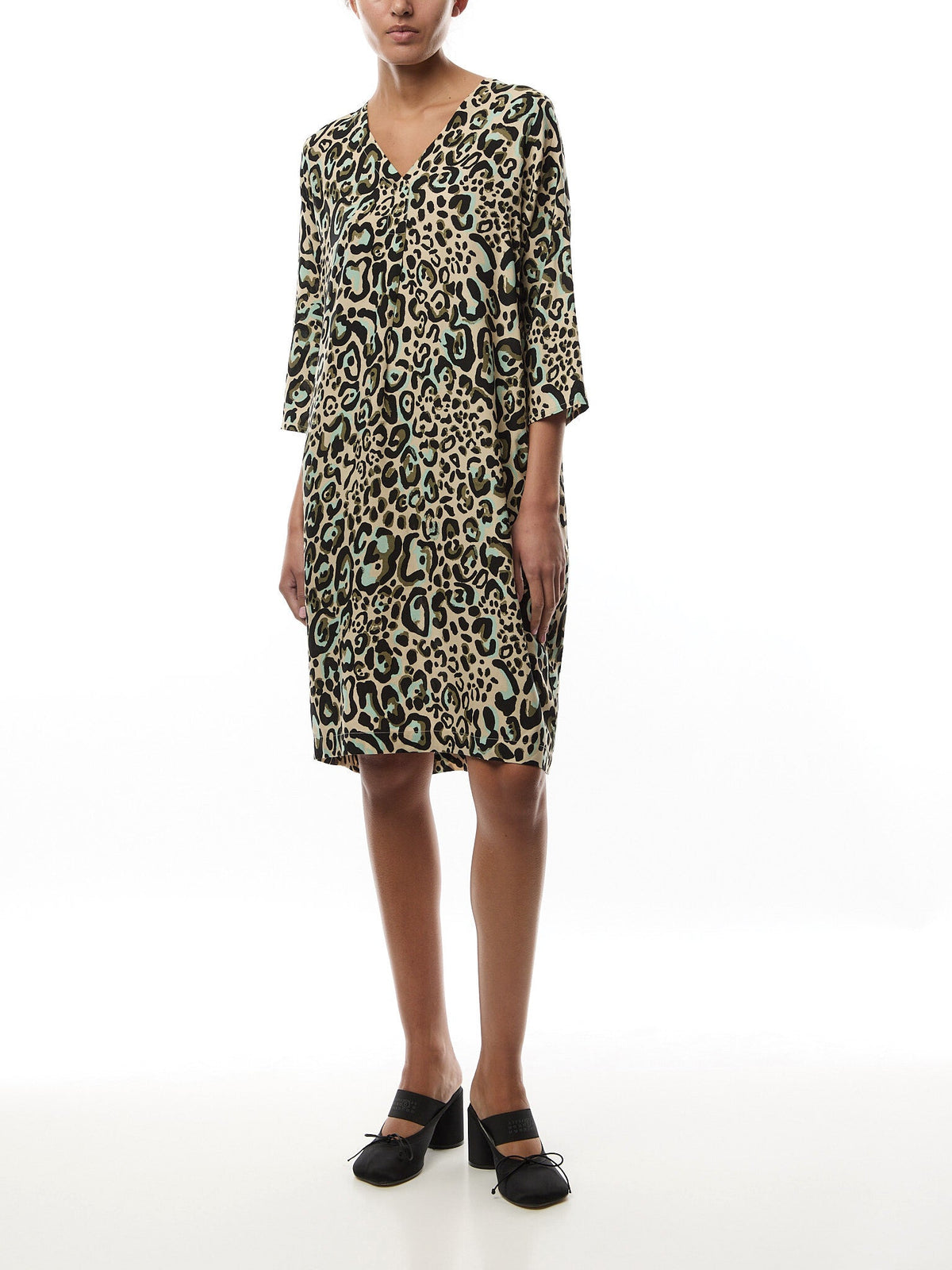 Nodetta 3/4 Sleeve Dress