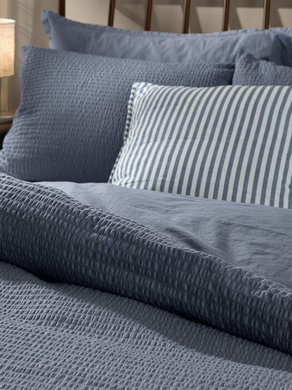 Cotton Hebden Relaxed Seersucker Double Duvet Set - Denim Blue