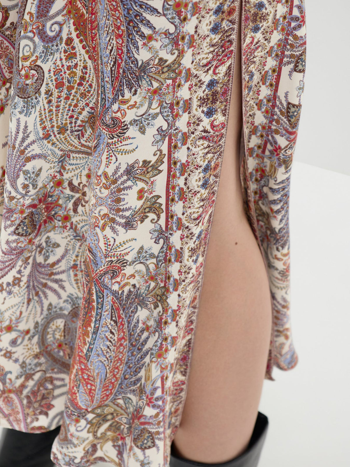 Decano Midi Skirt