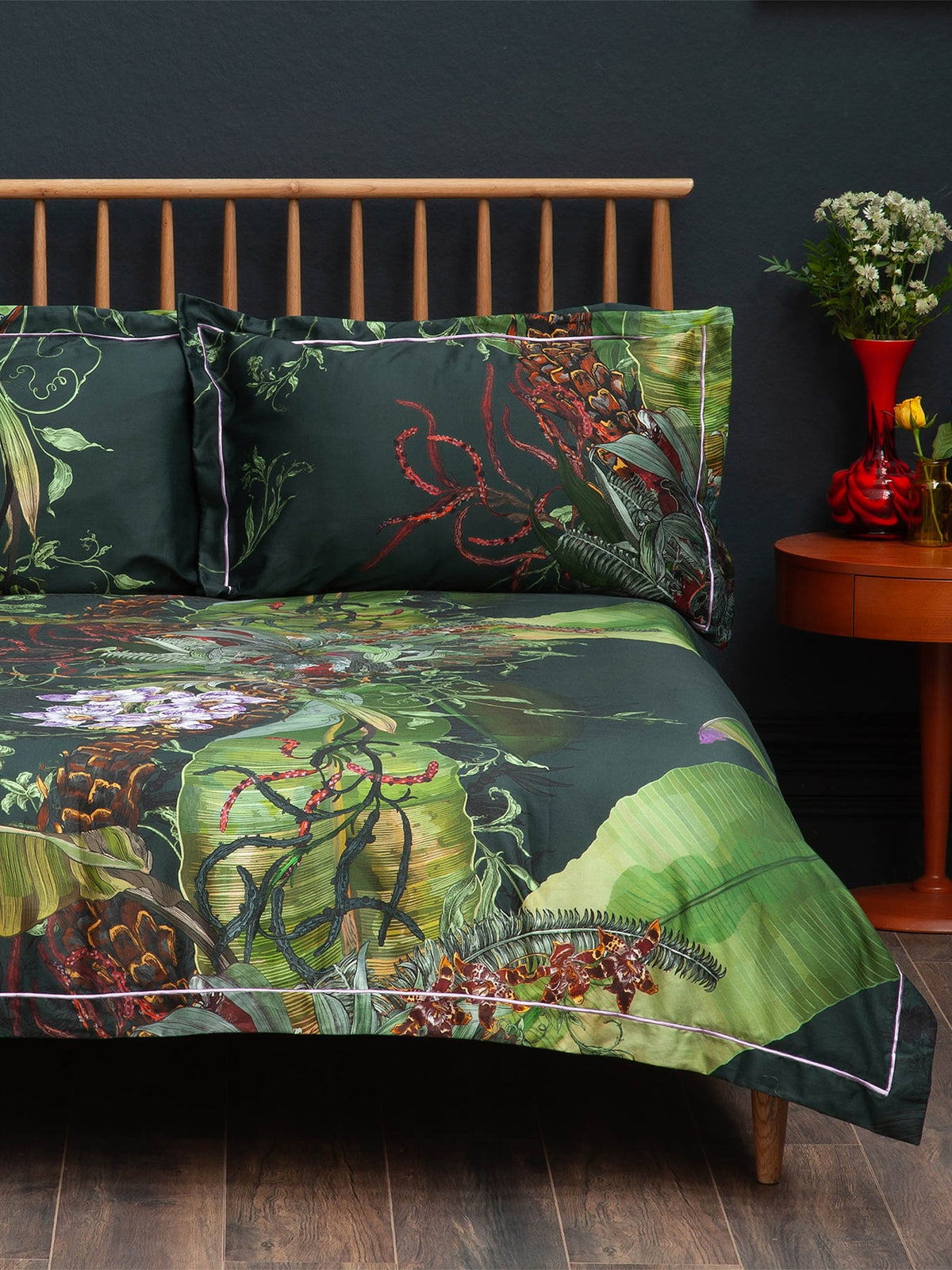 Timorous Beasties Tropical Quilt Set