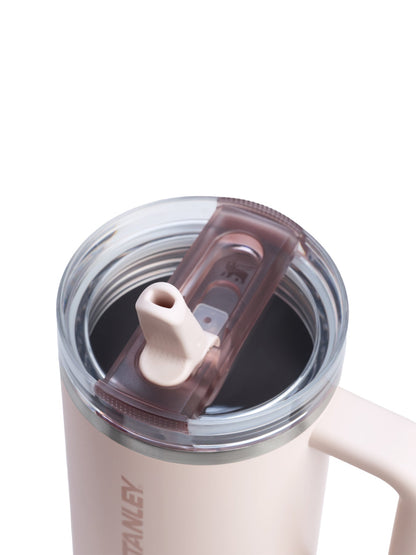 Quencher ProTour Flip Straw Tumbler 1.18L
