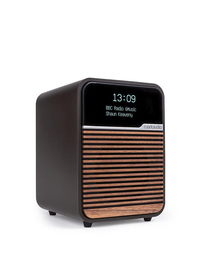 R1 Deluxe Bluetooth Radio