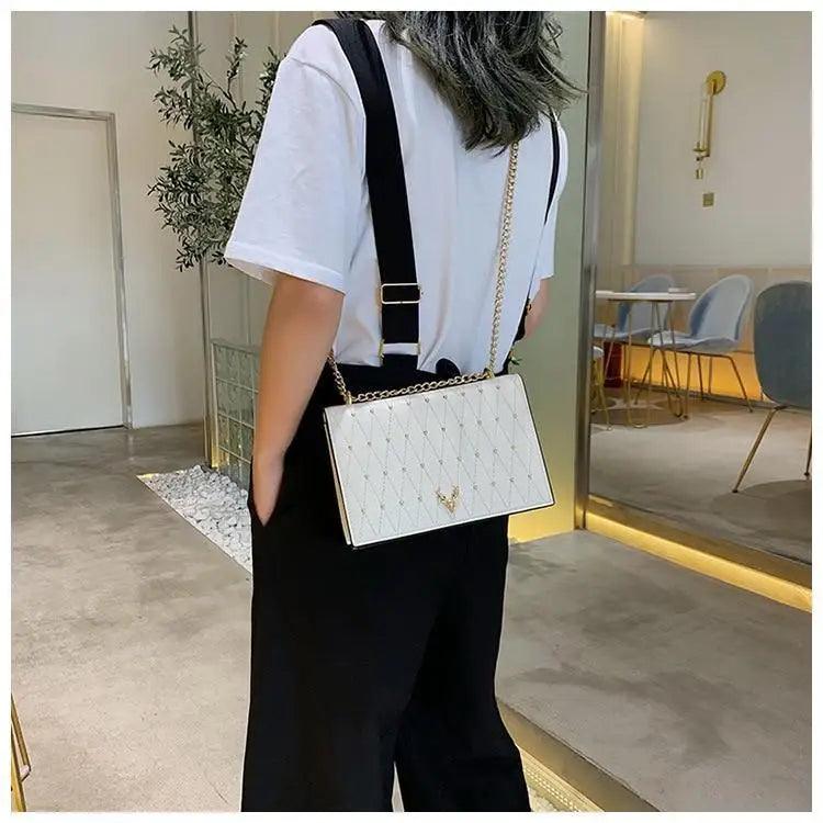 Modern Elegant Luxury Sterling Pu Leather Crossbody Bags For Women And Girls Designer Chains Shoulder Messenger Bag For Female